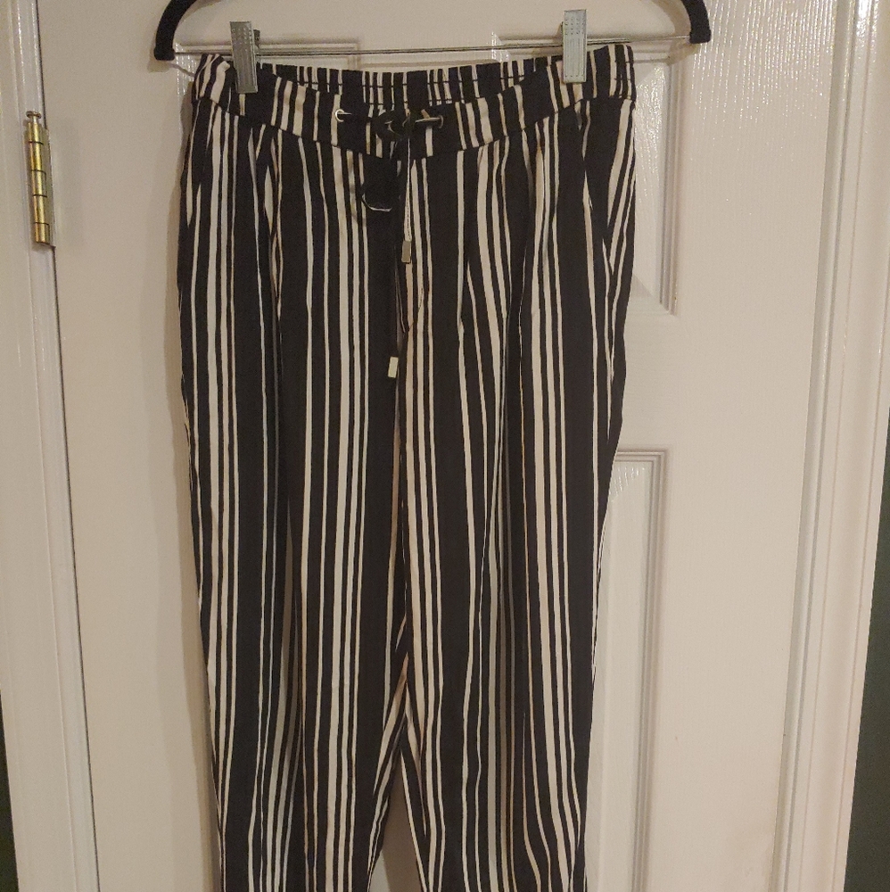 Mango Women's XS black white striped pants